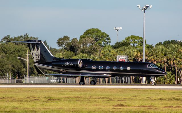 Gulfstream Aerospace Gulfstream IV (N94JL) - MALUMA G450 AT KVRB 2020