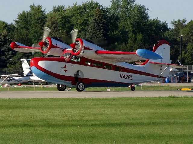 Grumman Goose (N42GL)