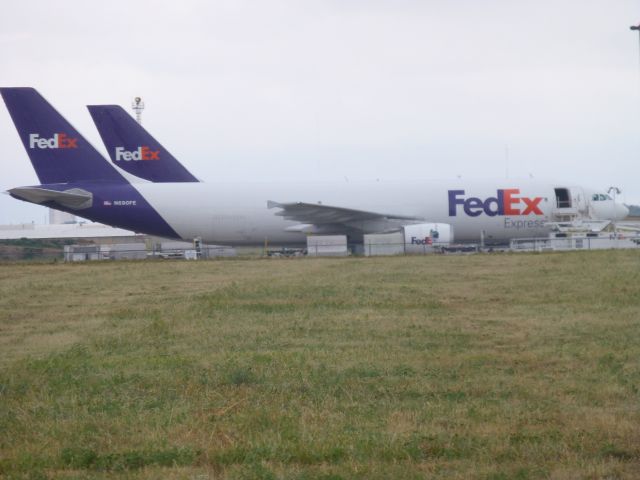 Airbus A300F4-600 (N690FE)