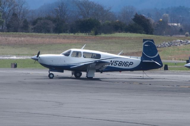 Mooney M-20 (N5816P)