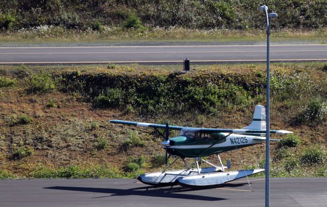 Piper Saratoga (N42125)