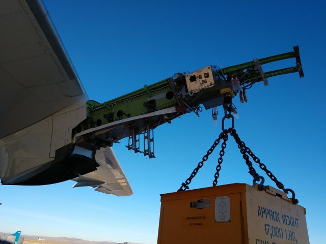 Boeing 787-8 — - A demonstration of the pylon strength for a 787.  Single point of contact.