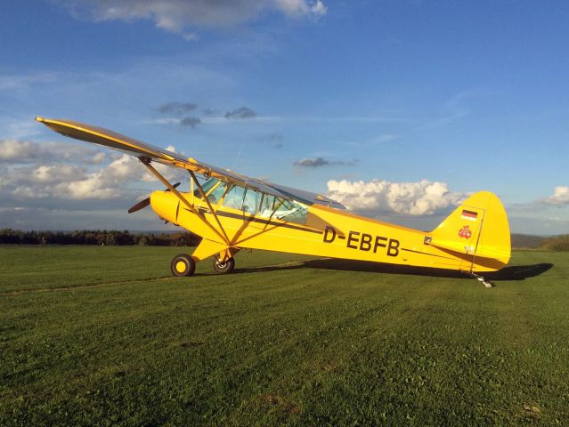 Piper L-21 Super Cub (DBFB) - Photo courtesy of Sebastian Thoma, Aeroclub Gelnhausen, Germany.
