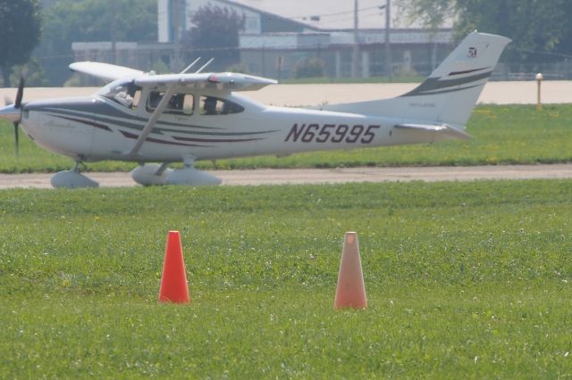 Cessna Skylane (N65995)