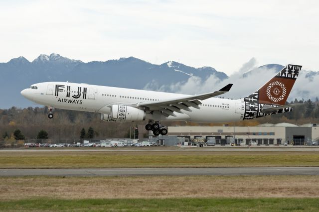 Airbus A330-200 (DQ-FJT)