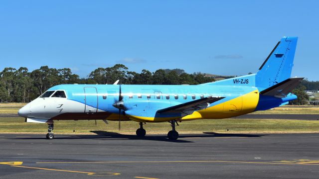 Saab 340 (VH-ZJS) - Saab 340B VH-ZJS (340B-186) taxing after operating Rex flight 3573 seen here at Burnie Wynyard Airport on February 14 2017.