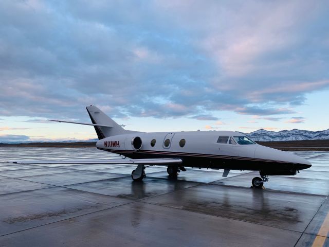 Dassault Falcon 10 (N111WH)