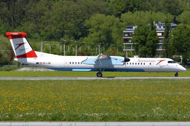 de Havilland Dash 8-400 (OE-LGB)