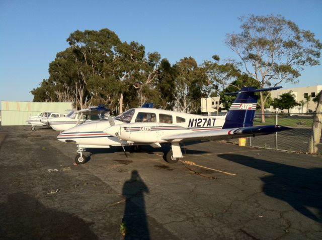 Piper PA-44 Seminole (N127AT)