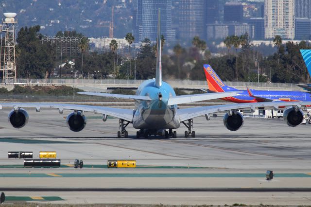 Airbus A380-800 (HL7614)