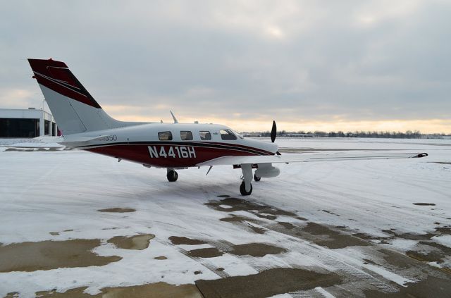 Piper Malibu Mirage (N4416H)