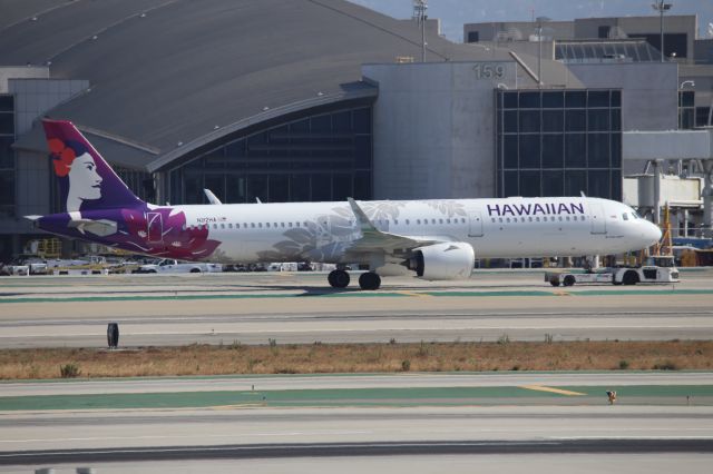 Airbus A321neo (N212HA)