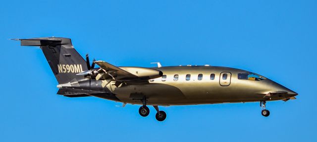 Piaggio P.180 Avanti (N590ML) - N590ML Piaggio P180 Avanti s/n 1014 - North Las Vegas Airport  KVGTbr /Photo: TDelCorobr /April 7, 2024