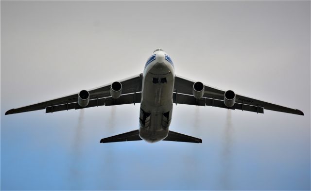 Antonov An-124 Ruslan (RA-82081) - Take-off at Payne Field, Everett WA