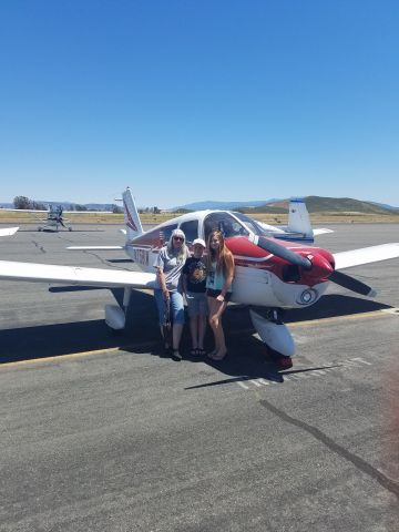 Piper Cherokee (N7581W) - Ramp at French Valley, CA. 