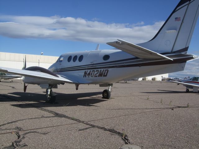 Beechcraft King Air 90 (N402MD)