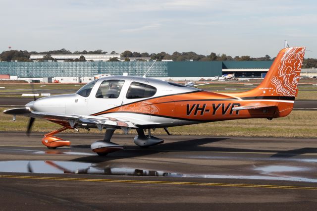 Cirrus SR-22 (VH-YVR)