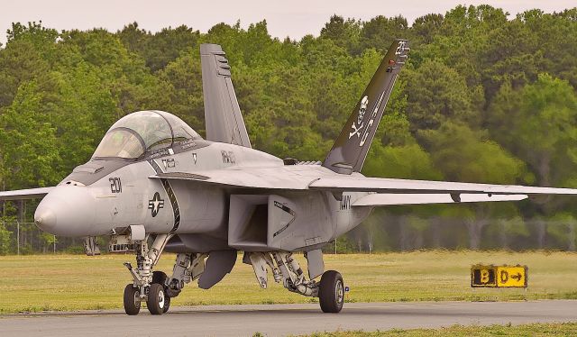 F18 — - Air Demo Cape May County NJ