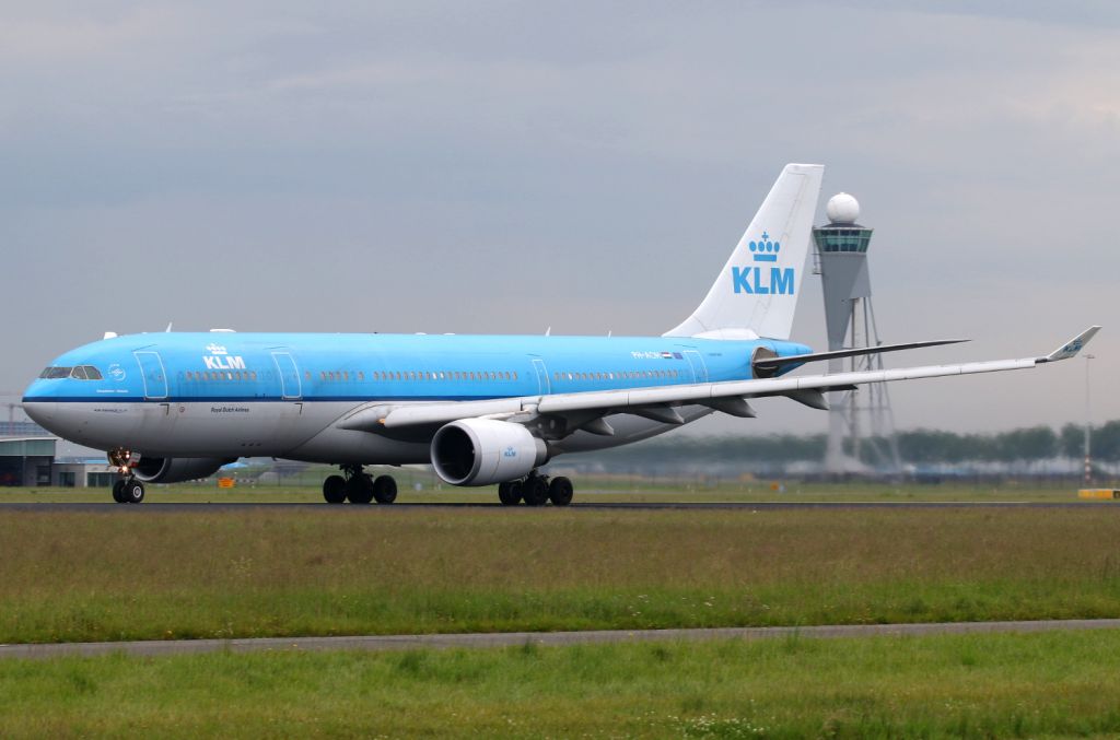 Airbus A330-200 (PH-AOH)