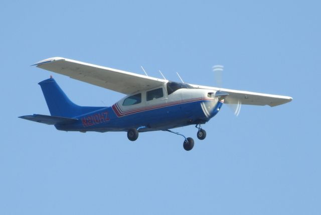 Cessna Centurion (N210HZ)