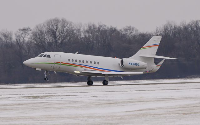 Dassault Falcon 2000 (N498DC) - Runway 02L departure @KDPA.