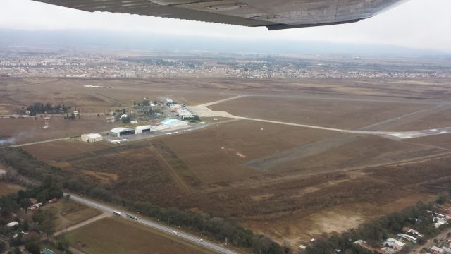 Cessna 152 (LV-CFF) - Salta Airport