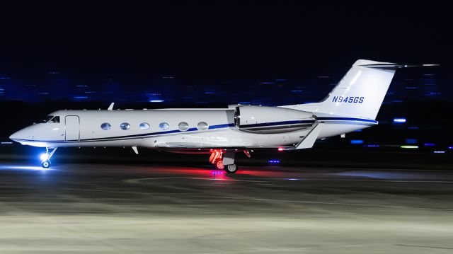 Gulfstream Aerospace Gulfstream IV (N945GS)