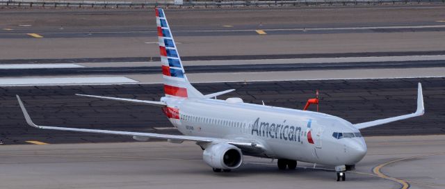 Boeing 737-700 (N804NN) - phoenix sky harbor 14OCT19