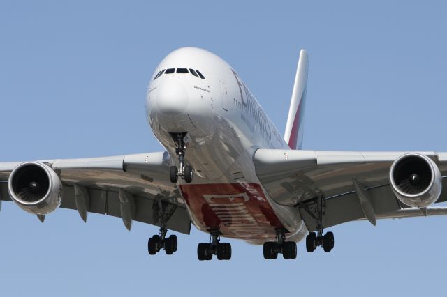 Airbus A380-800 (A6-EDD) - March 24, 2010 - approached Toronto 