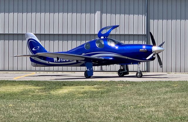 Lancair Evolution (N515DL) - A beautiful Lancair Evolution prepares for departure.