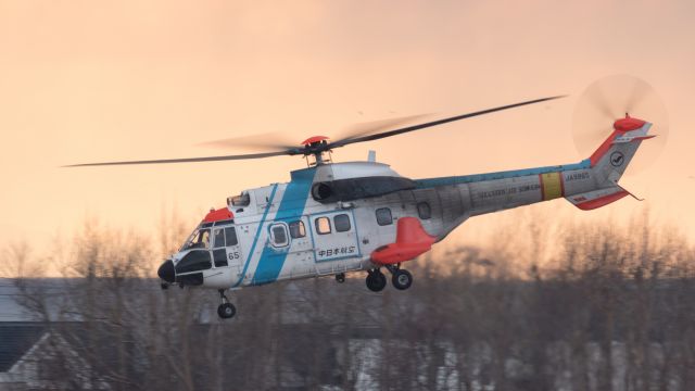 TUSAS Cougar (JA9965) - 中日本航空 - Nakanihon Air Servicebr /Aerospatiale AS332L1 Super Pumabr /Jan.25.2015 Hakodate Airport [HKD/RJCH] JAPAN