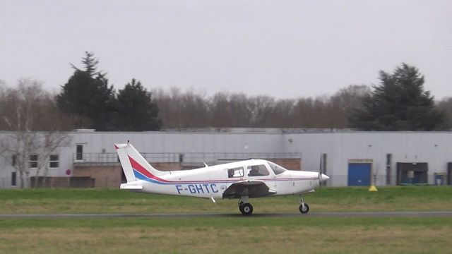 Piper Cherokee (F-GHTC)