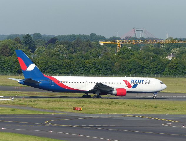 BOEING 767-300 (D-AZUC) - Date 28/05/18 C/n 25535