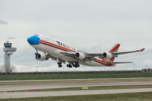 Boeing 747-400 (N744CK)