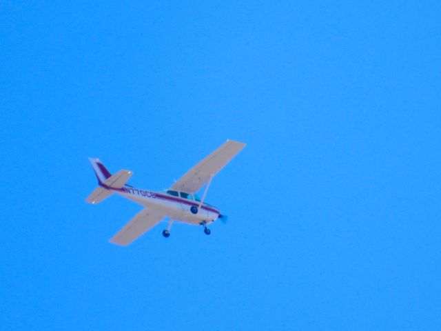 Cessna Skyhawk (N770CB)