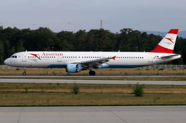Airbus A321 (OE-LBD)