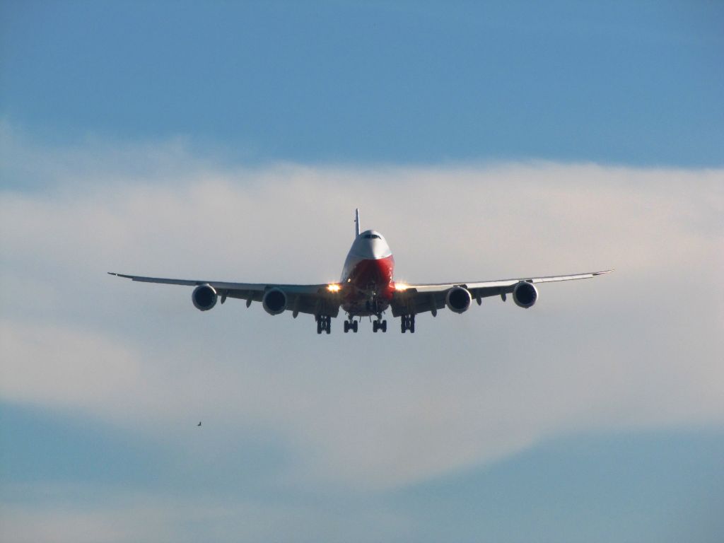 BOEING 747-8 (N6067E)