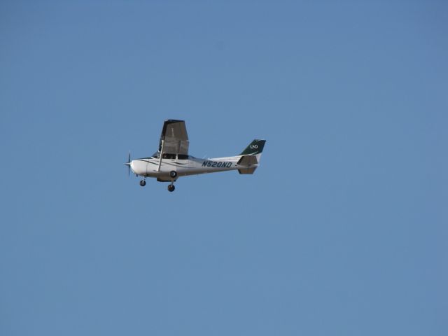 Cessna Skyhawk (N502ND)