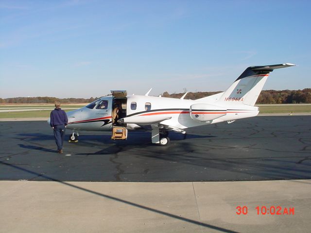 Eclipse 500 (N506EA) - Parked on ramp @ KHNB...