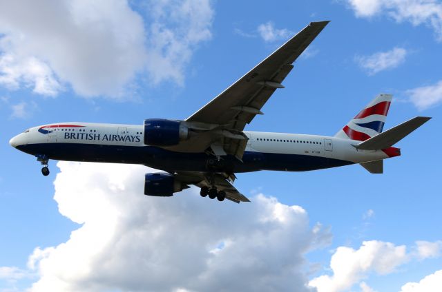 Boeing 777-200 (G-VIIB)