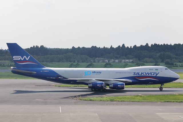 Boeing 747-400 (4K-SW800)