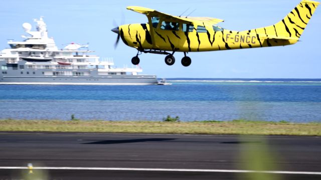 Cessna 206 Stationair (F-GNCC)