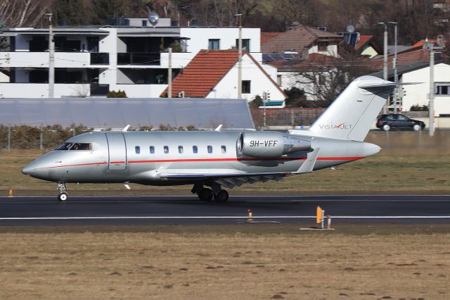 Canadair Challenger (9H-VFF)