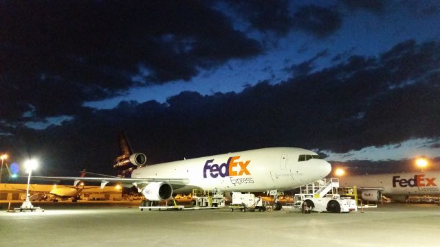 Boeing MD-11 (N608FE) - Early morning MD11, FedEx ramp SEATAC.