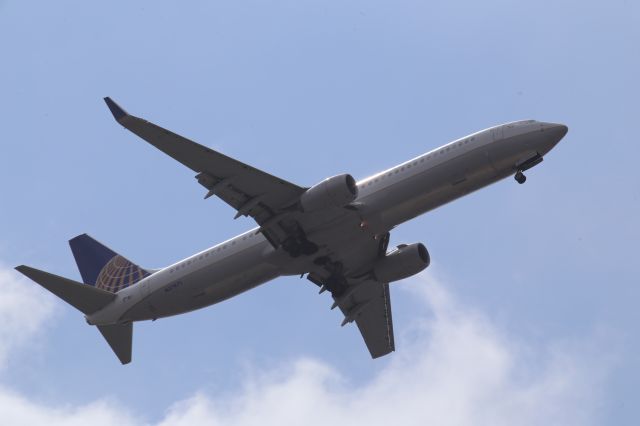 Boeing 737-900 (N37471)
