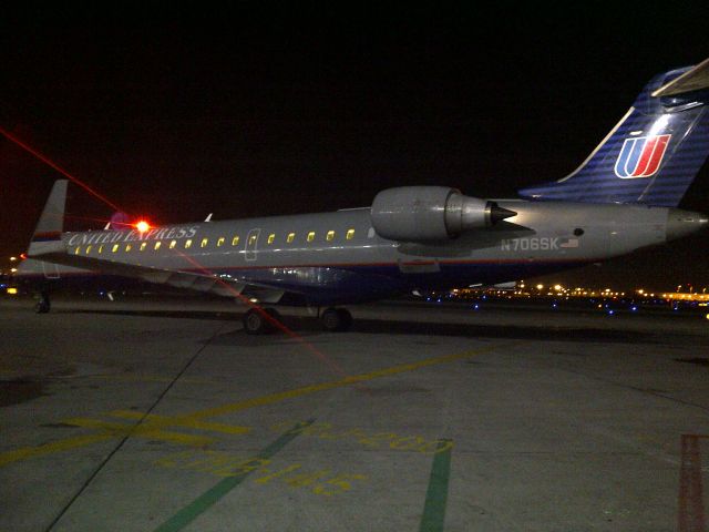 Canadair Regional Jet CRJ-700 (N706SK)