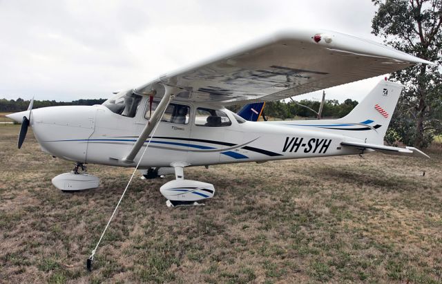 Cessna Skyhawk (VH-SYH) - CESSNA 172R SKYHAWK - REG VH-SYH (CN 172-80356) - TYABB AIRPORT VICTORIA AUSTRALIA - YTYA 13/3/2016