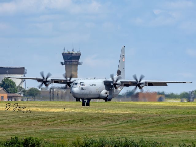 Lockheed EC-130J Hercules (20-5982) - New Delivery! VADER01, arriving on RWY 32 this afternoon (16 Jul 2024), was the first new Lockheed C-130J-30 Super Hercules at the 910th Airlift Wing, Air Force Reserve Command, near Youngstown, OH. Seven more should arrive over the next three years.