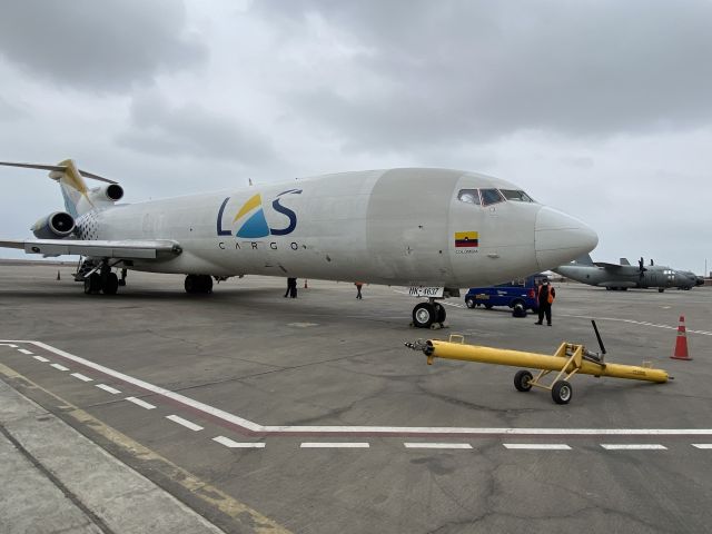 Boeing 727-100 (HK4637) - Boeing 727-200 Super