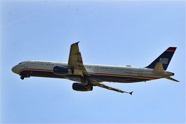 Airbus A321 (N578UW)